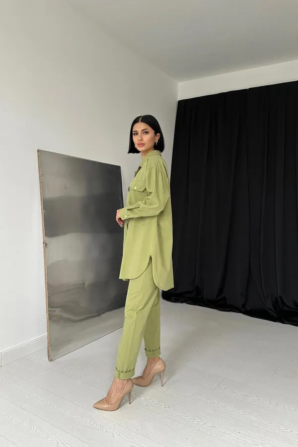 Ensemble chemise verte et pantalon à pression en gros