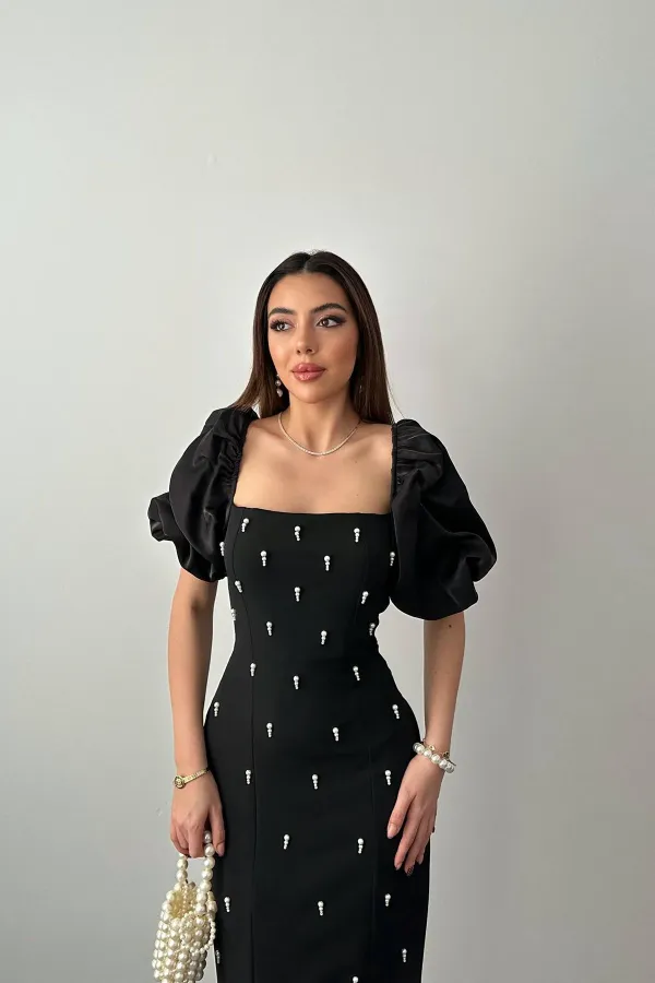 Robe à manches brodées noires en gros