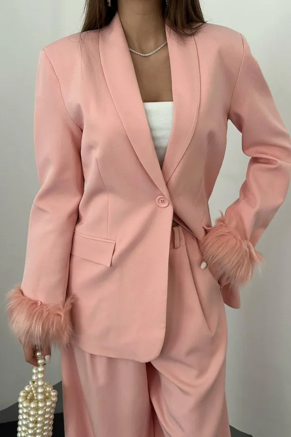 Toptan Pudra Kol Ucu Tüylü Ceket & Pantolon Takım