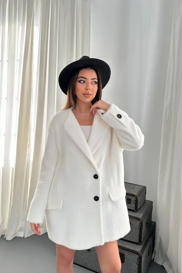 Toptan Ekru Tüylü Yumoş Kaban