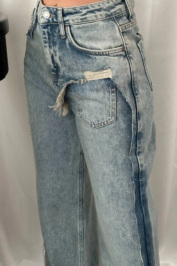Wholesale Snow Wash Side Slit Jeans