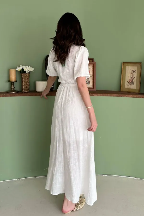 Toptan Beyaz Kruvaze Yaka Müslin Keten Elbise