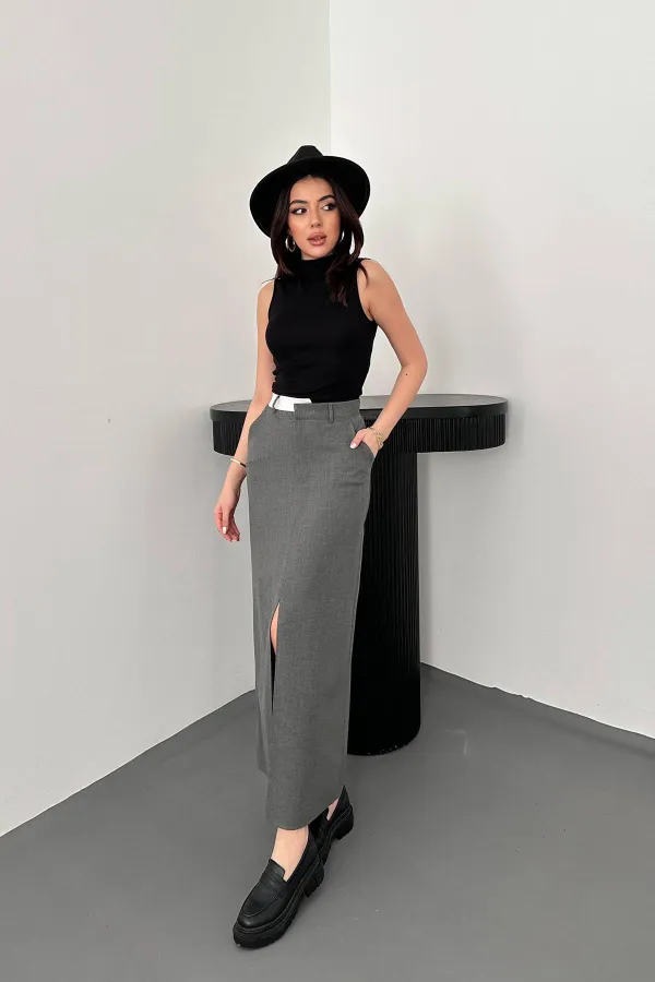 Jupe en polyviscon garnie à carreaux gris en gros