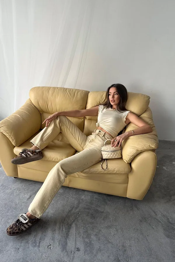 Wholesale Mustard Straightmania Jeans