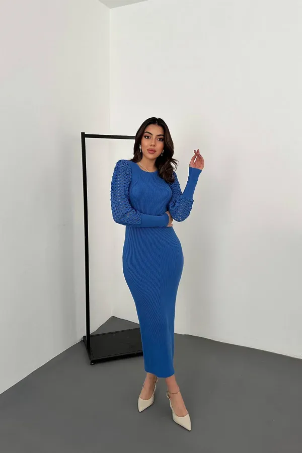 Toptan Mavi Kolları Örgülü Triko Elbise