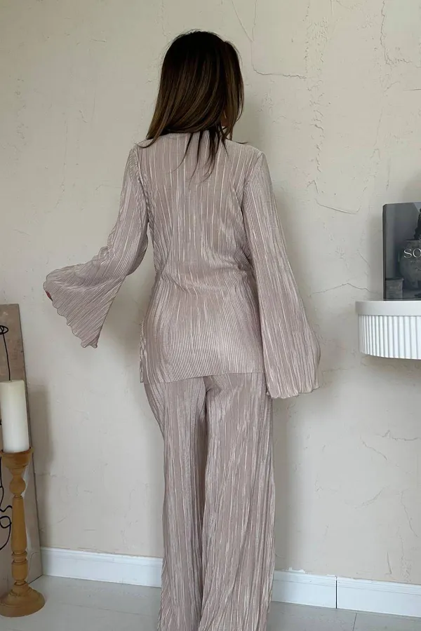 Toptan Bej Toka Detaylı Pilise Takım