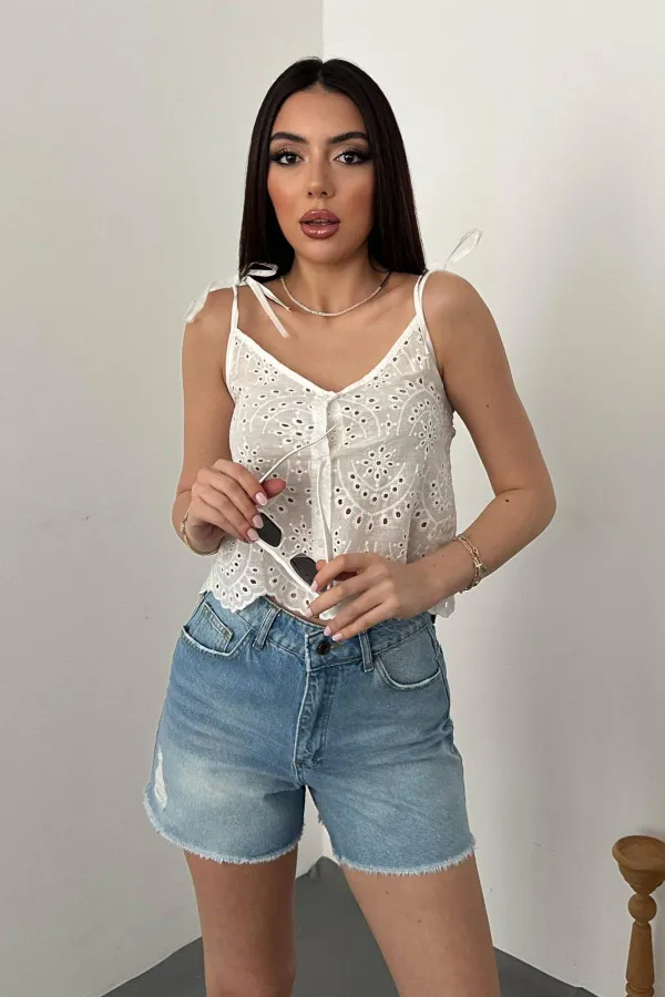 Toptan Beyaz Bağcıklı Brode Bluz