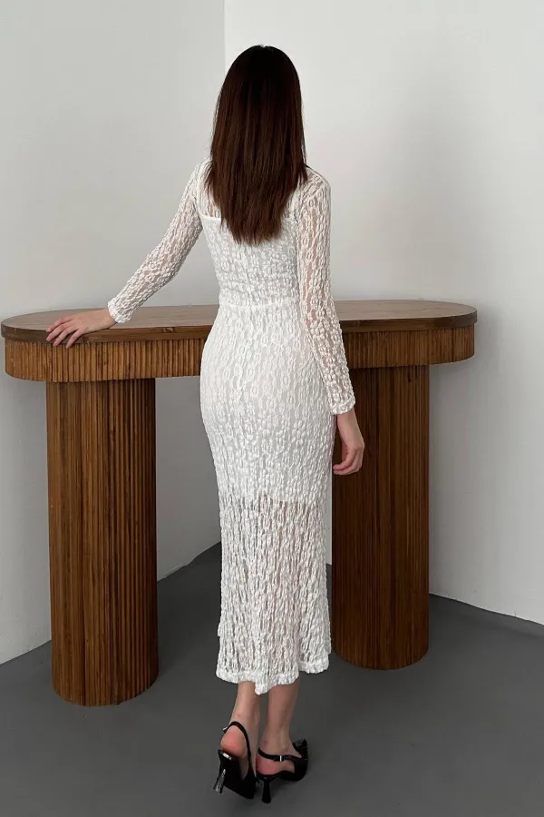 Toptan Beyaz Dantelli Uzun Kollu Elbise