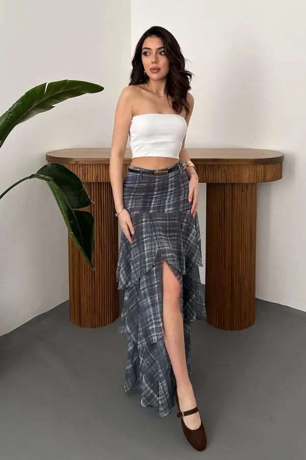 Jupe à carreaux bleus superposée en gros