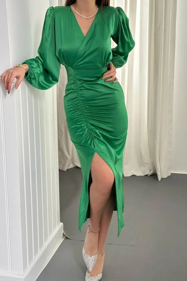 Robe en satin verte à col en V en gros