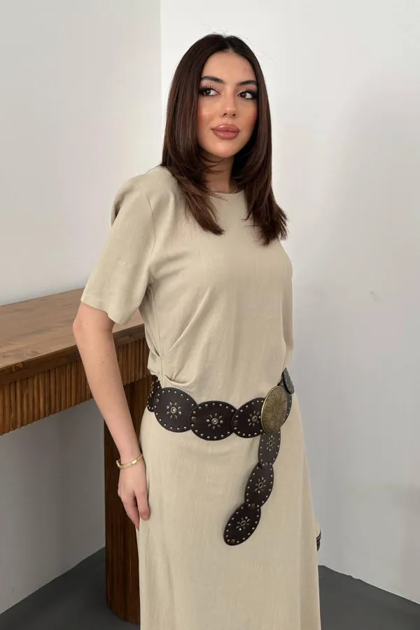 Robe beige plissée à col rond en gros