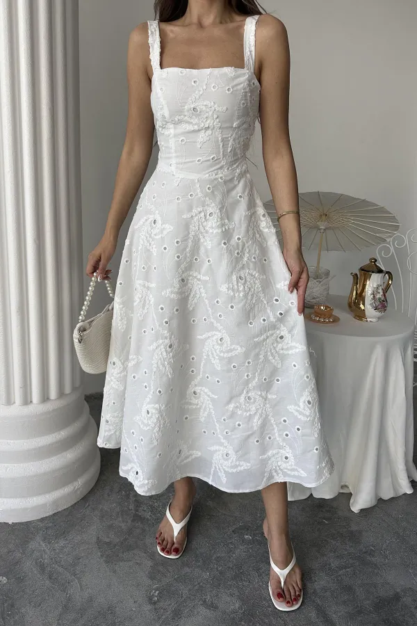 Toptan Beyaz Arkası Korse Detaylı Uzun Elbise