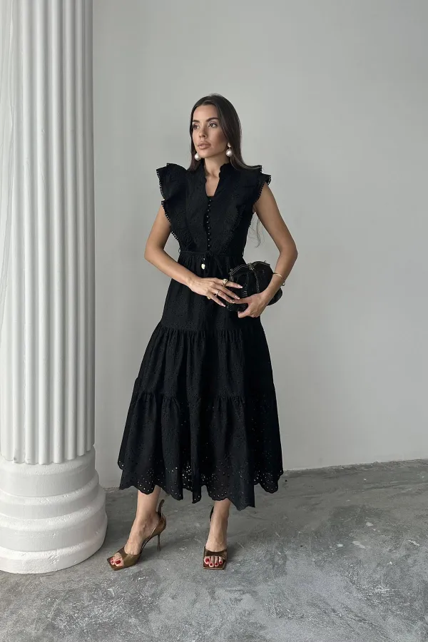 Robe boutonnée à volants noire en gros