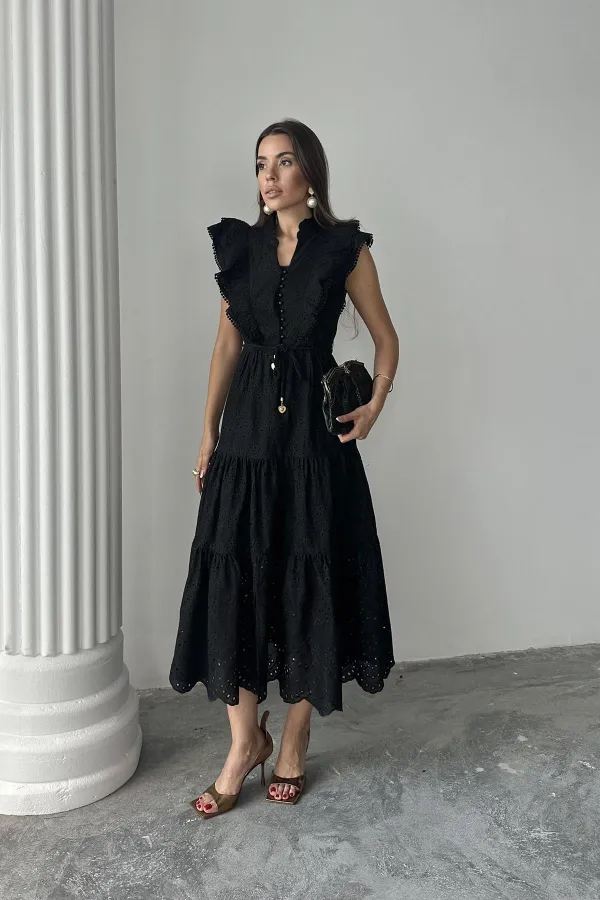 Robe boutonnée à volants noire en gros