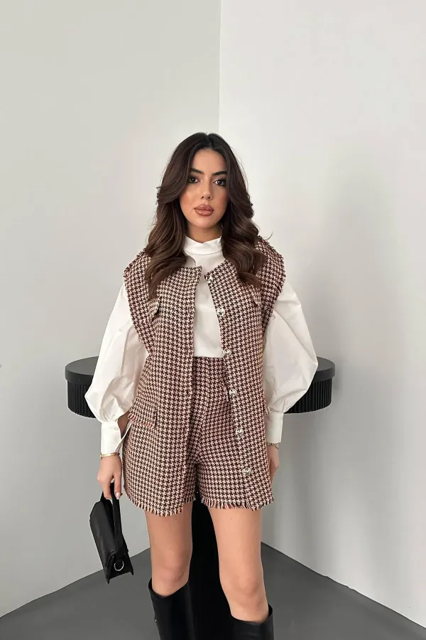 Ensemble gilet et short à motif pied-de-poule marron en gros