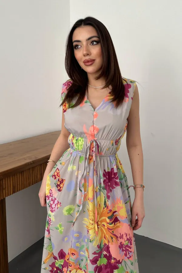 Robe d'été bleue à motif floral en gros