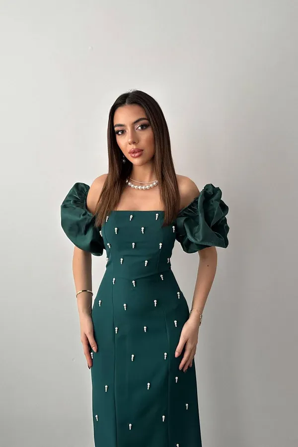 Robe à manches brodées d'émeraude en gros