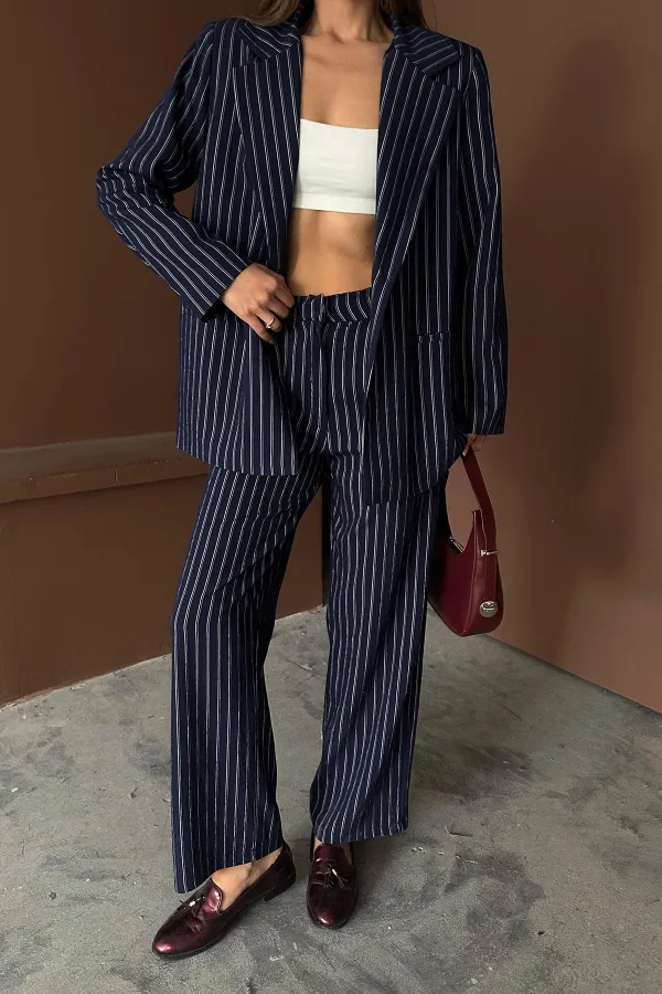 Toptan Lacivert Çizgili Ceket Ve Pantolon Takım
