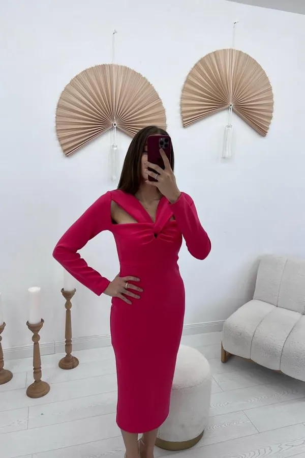 Robe plissée fuchsia en gros