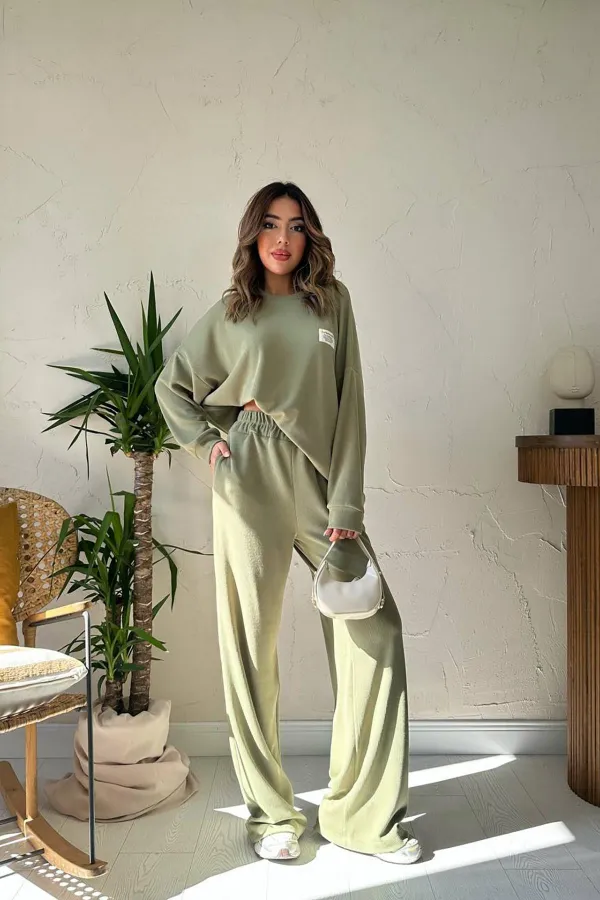 Ensemble pull et pantalon en velours côtelé classique Mint en gros