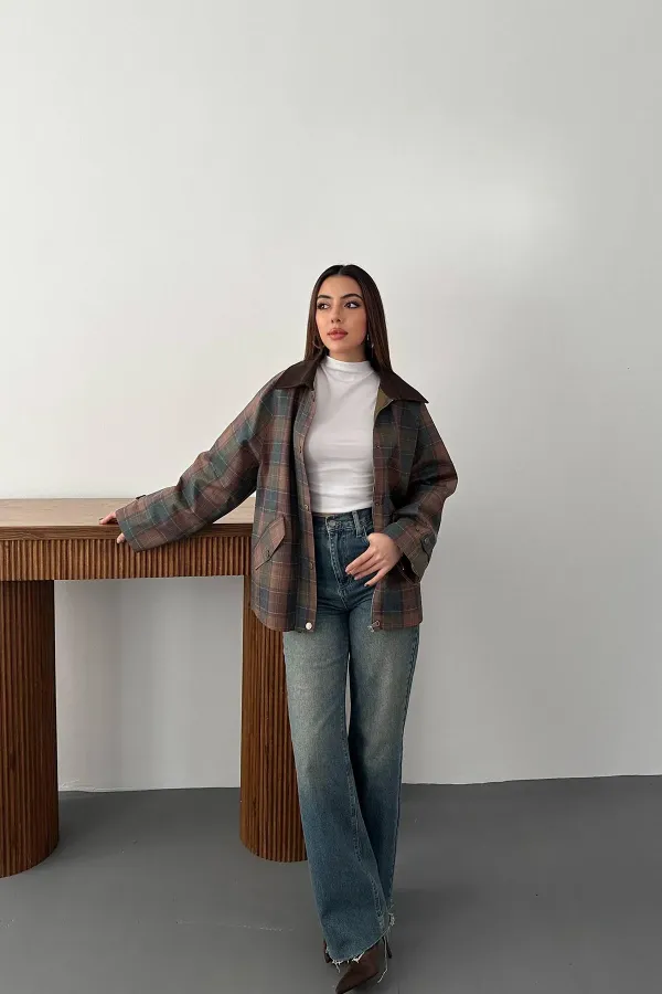 Wholesale Burgundy Collar Plaid Jacket with Garnish