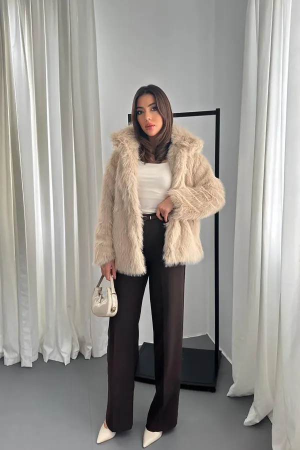 Manteau de fourrure beige en gros