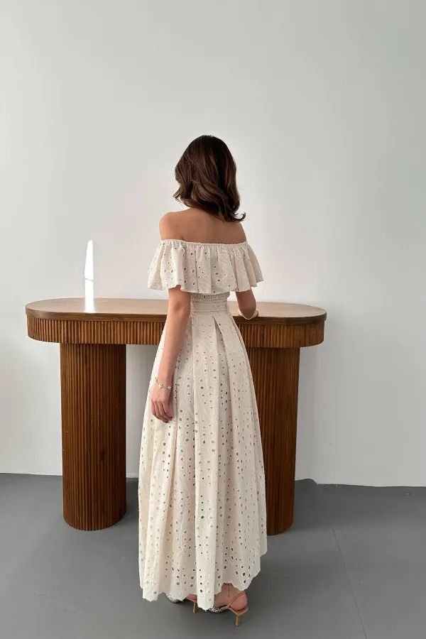 Toptan Bej Gipeli Bluz Etek Takım