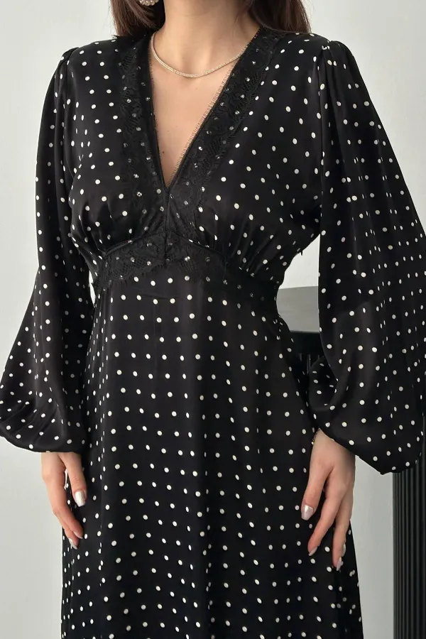 Toptan Siyah Saten Puantiyeli Dantel Detaylı Elbise