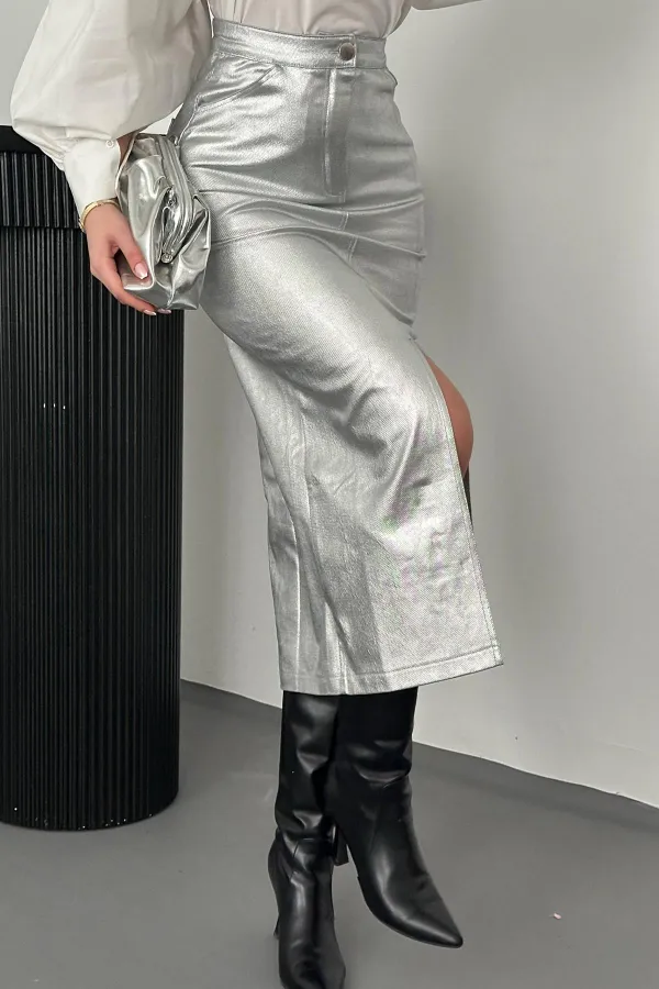 Jupe fendue en gabardine dorée argentée en gros