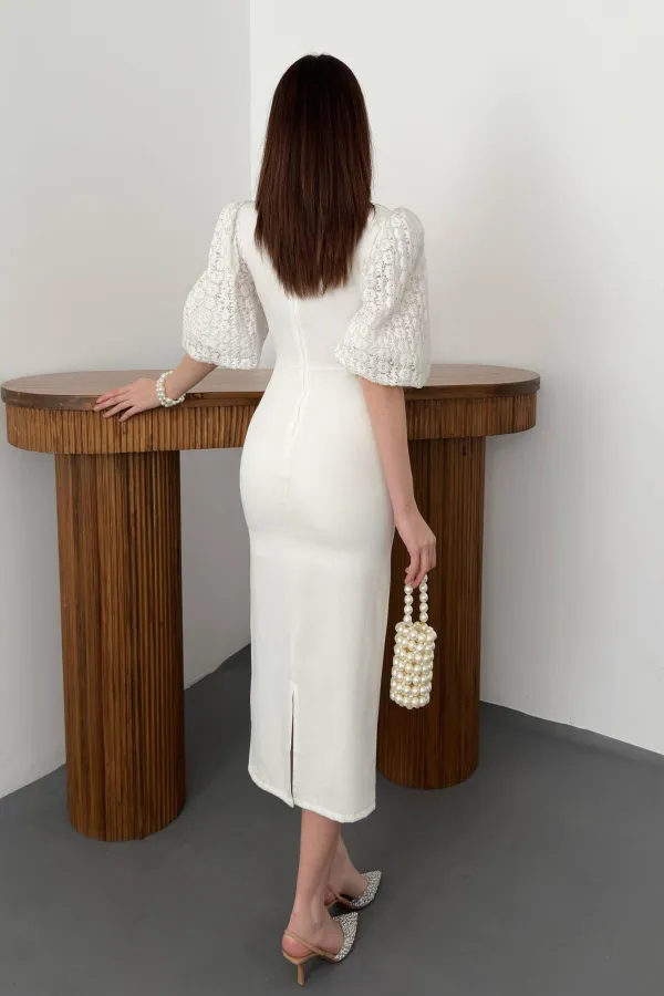 Robe en tulle ornée de perles blanc cassé, vente en gros