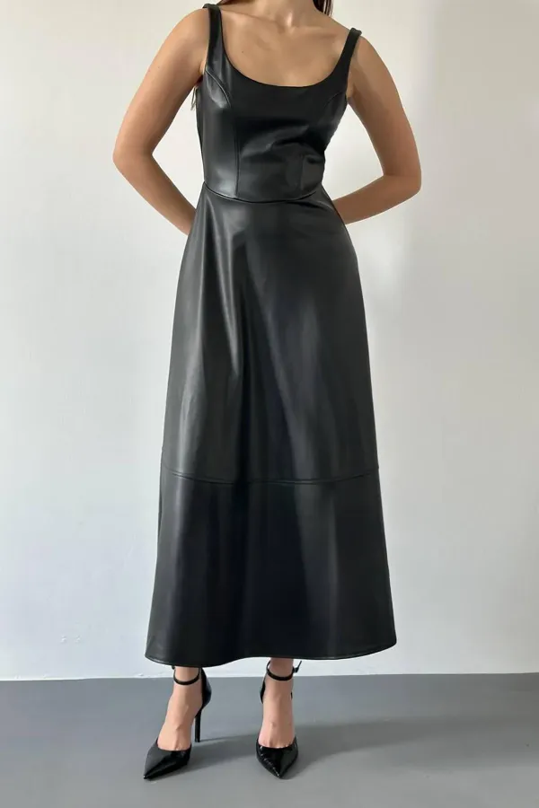 Toptan Siyah Askılı Deri Elbise