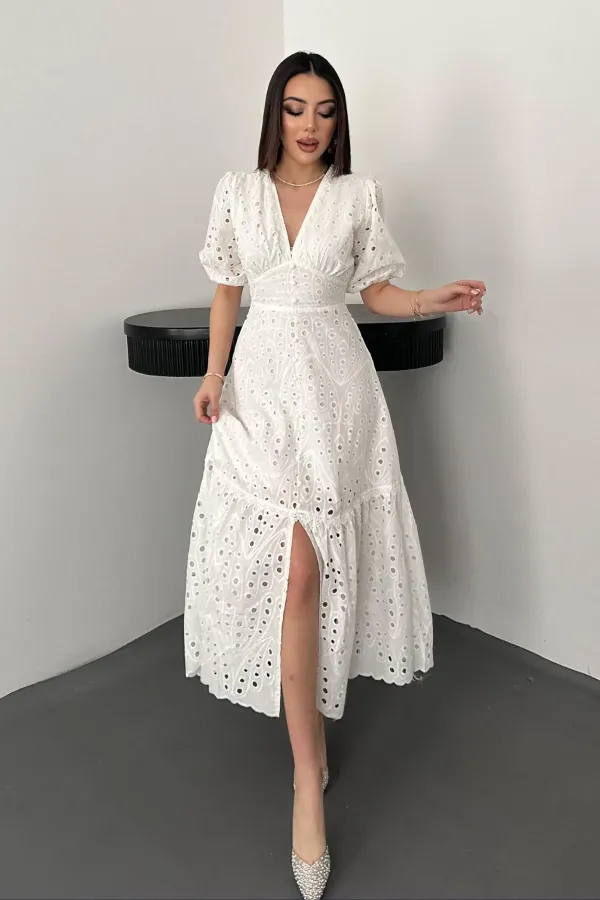 Toptan Beyaz Büzgü Detaylı Dantelli Brode Elbise