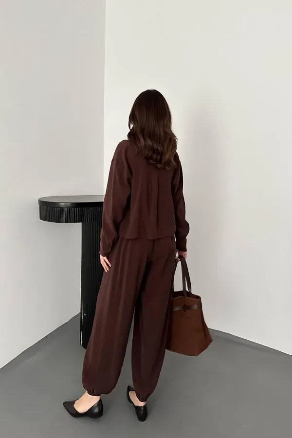 Toptan Kahverengi Gipe Detaylı Üçlü Takım