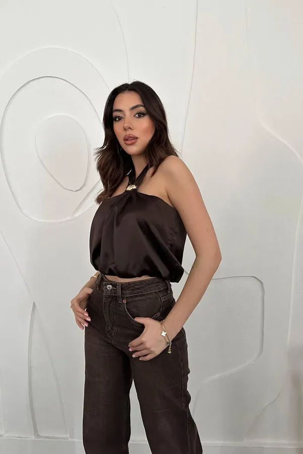 Toptan Kahverengi Toka Detaylı Bluz