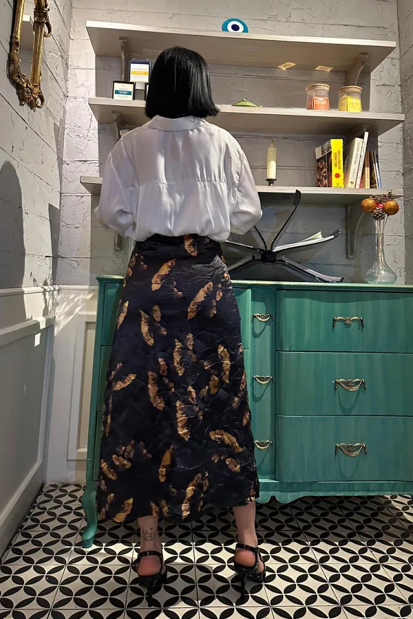 Toptan Siyah Baskılı Kroşetalı Etek