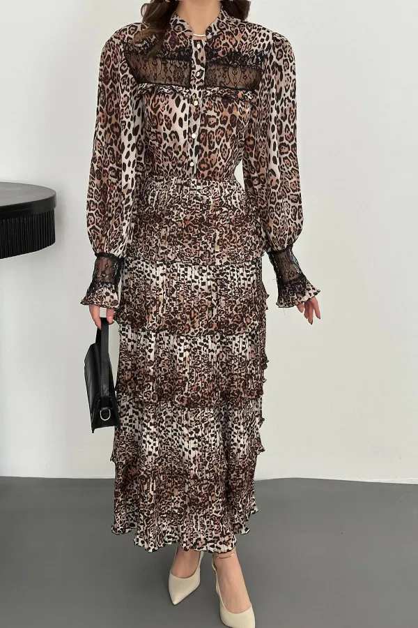 Robe élastique plissée léopard en gros