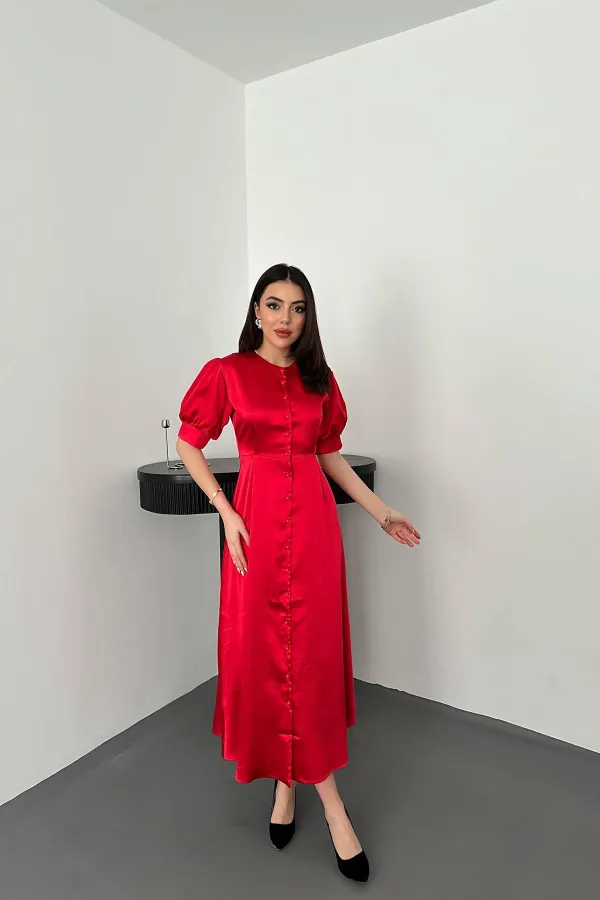 Robe boutonnée en satin rouge en gros