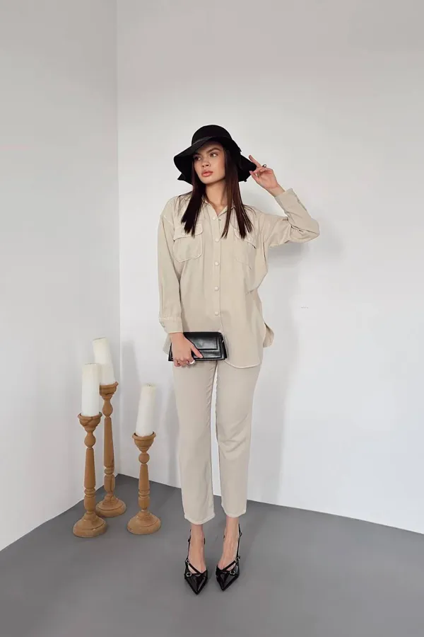 Ensemble chemise et pantalon beige délavé en gros