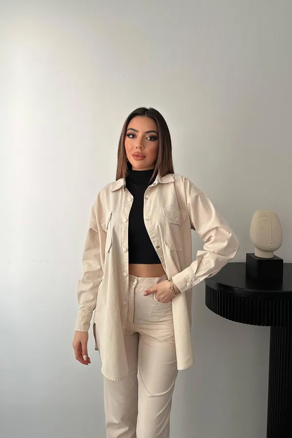 Ensemble chemise beige et pantalon à pression en gros