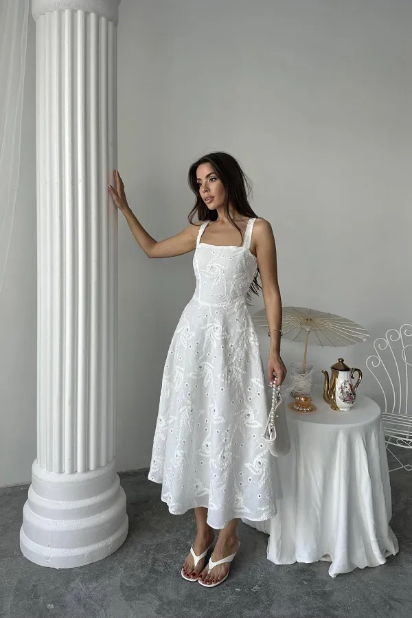 Toptan Beyaz Arkası Korse Detaylı Uzun Elbise