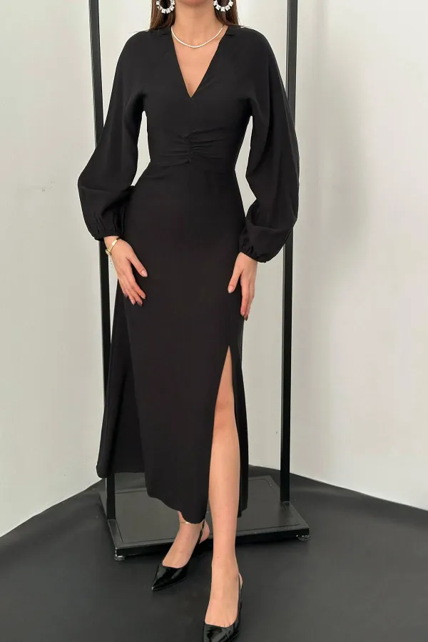 Robe en crêpe froncée noire en gros