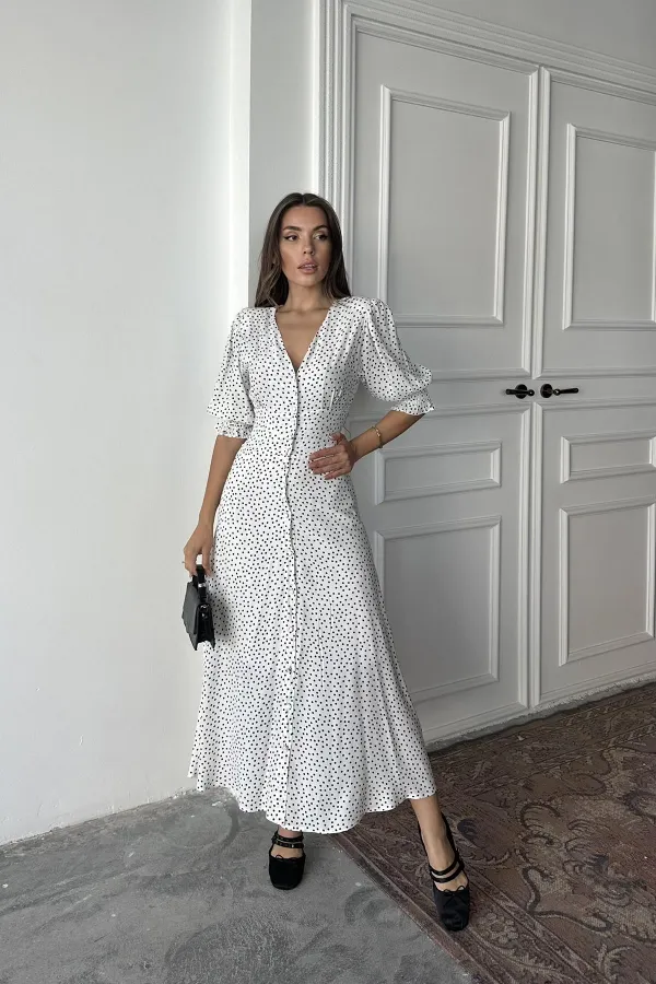 Robe Gipel blanche à dos et taille en gros