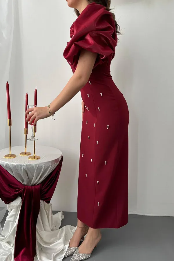 Robe bordeaux à manches brodées en gros