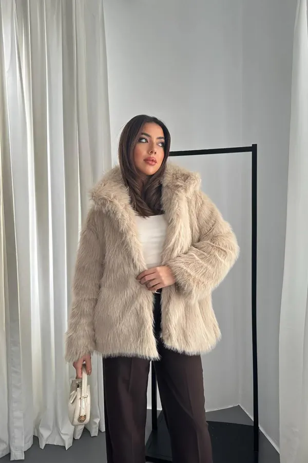 Manteau de fourrure beige en gros