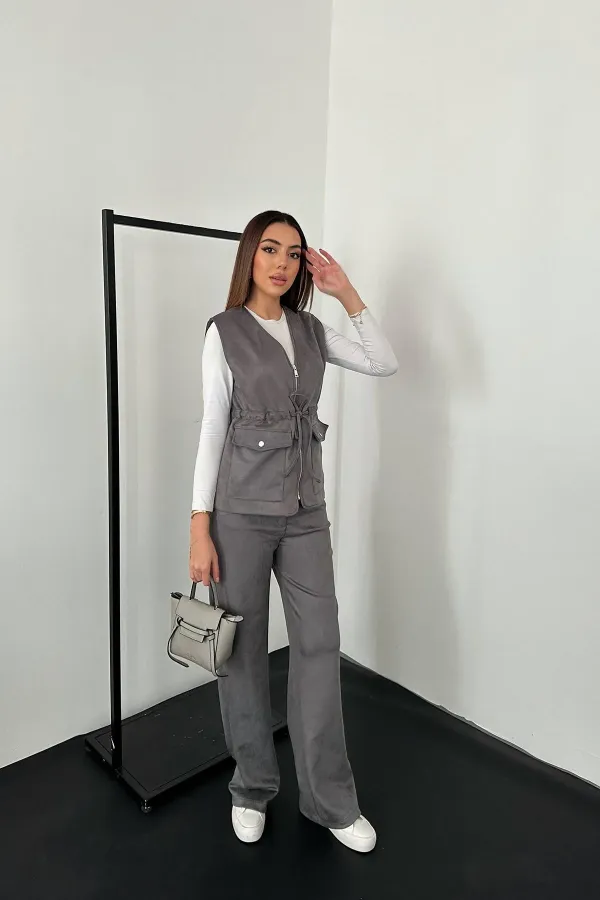 Ensemble gilet et pantalon en daim gris en vente en gros