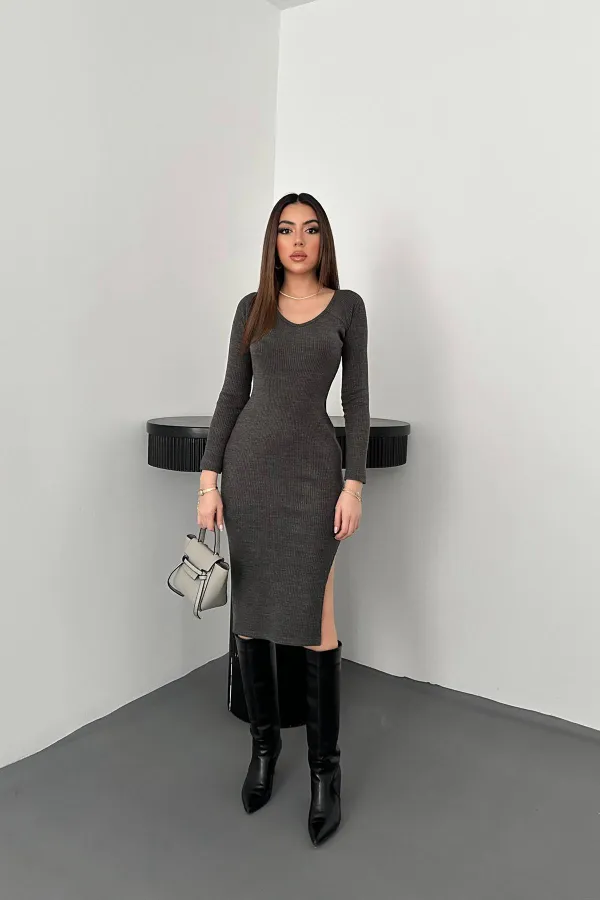 Toptan Antrasit Eteği Yırtmaçlı Triko Elbise