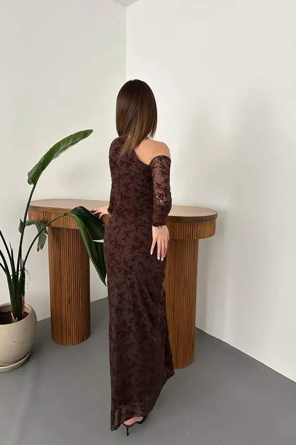 Robe transparente marron en gros