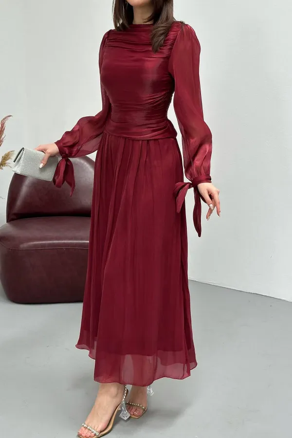 Toptan Bordo Büzgü Detaylı Manşeti Kuşaklı Elbise