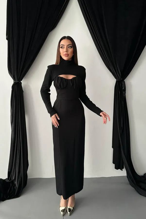 Robe noire à bonnets en gros