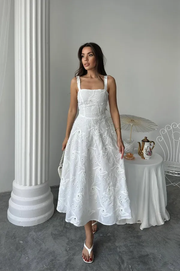 Toptan Beyaz Arkası Korse Detaylı Uzun Elbise